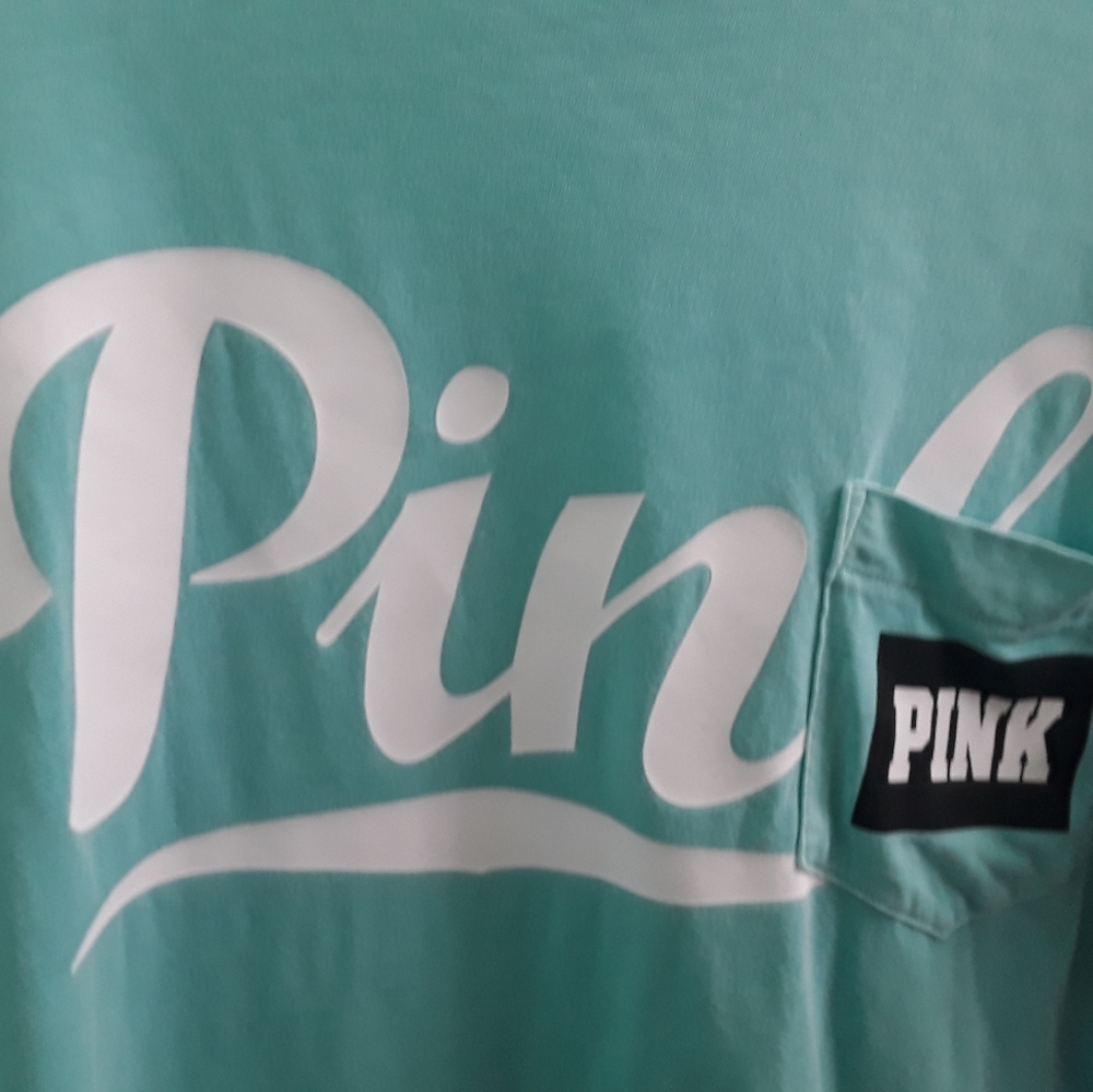 PINK Victorias Secret Campus Crew Pocket Tee - Picture 2 of 7